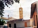 Construcción del campanario de la Iglesia Nuestra Señora de Copacabana, Guarenas, año 1960.