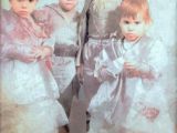 Hermanos Correa en los carnavales de Guarenas de 1954: Yumaira, César, Henry y Mirtha. Fotografía restaurada y coloreada digitalmente por Campanario Urbano.