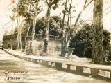Calle Régulo Fránquiz, Guarenas, final década 1950. La conocida Bajada de Los Almendrones.