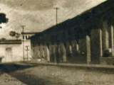 Esquina de la CANTV, Calle Ambrosio Plaza con el antiguo segmento de la calle Real en la Plaza Bolívar, Guarenas, año 1947.