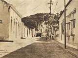 Esquina del Hospital, calle Bolívar con calle Colón, Guarenas, década 1950.
