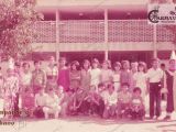 Alumnos de la Escuela Estadal Simón Rodríguez de Guarenas durante los carnavales de 1972. Color original.