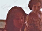 Escuela Estadal Simón Rodríguez, fiesta navideña de los docentes. Guarenas, año 1970. Maestras Gladys González y Olga de Hernández.