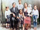Familia Canónico Aponte, década 1920. Fotografía cortesía de Yenny Padrón. Coloreada digitalmente por Campanario Urbano.