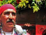 Ramón Noria, cultor de la Parranda de San Pedro de Guarenas, quien interpreta a María Ignacia