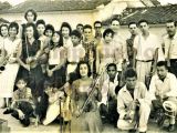 Escuela de Música del Centro Experimental de Arte de Guarenas. Fotografía en la calle 5 de Julio, año 1959