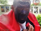 Betún para ocultar el rostro o emular a los afrodescendientes. Originalmente elaborado con hollín de maíz, arroz y plátano.