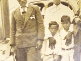 Miguel Parra (izq) y Manuel Antonio Muro (der). Guarenas, inicio década de 1940.
