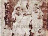 Norberto Blanco junto a sus hijos, cultor de la Parranda de San Pedro de Guarenas hasta el año 1937