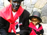 Sanpedreños de Guarenas, vistiendo pañuelo rojo que emula a la muceta papal del siglo XIX.