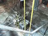 Sistema electro mecánico del reloj en la torre del campanario de la Catedral Nuestra Señora de Copacabana de Guarenas, octubre 2020.