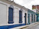 Casa de Luisa González, año 2005. Desde ese ventanal, ella junto a su familia hacía entrega de las cintas milagrosas de Nuestra Señora de Copacabana.