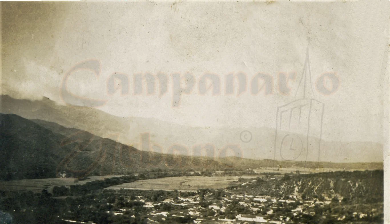 Guarenas, año 1908. Al fondo el pastizal donde se asentó la Urb. 27 de Febrero (antes Menca de Leoni)