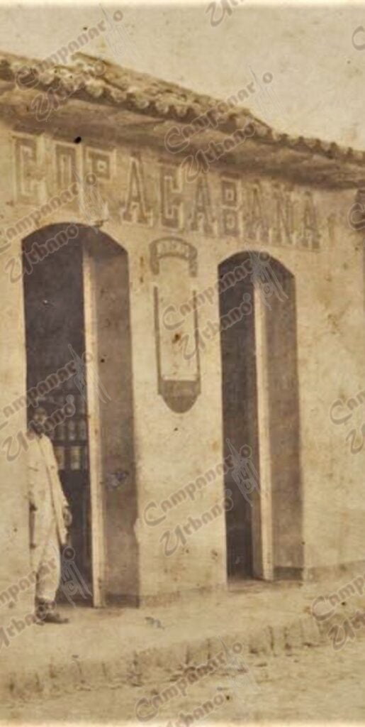 Marco para carteles publicitarios en la pared de la Botica Copacabana, Guarenas, año 1916.