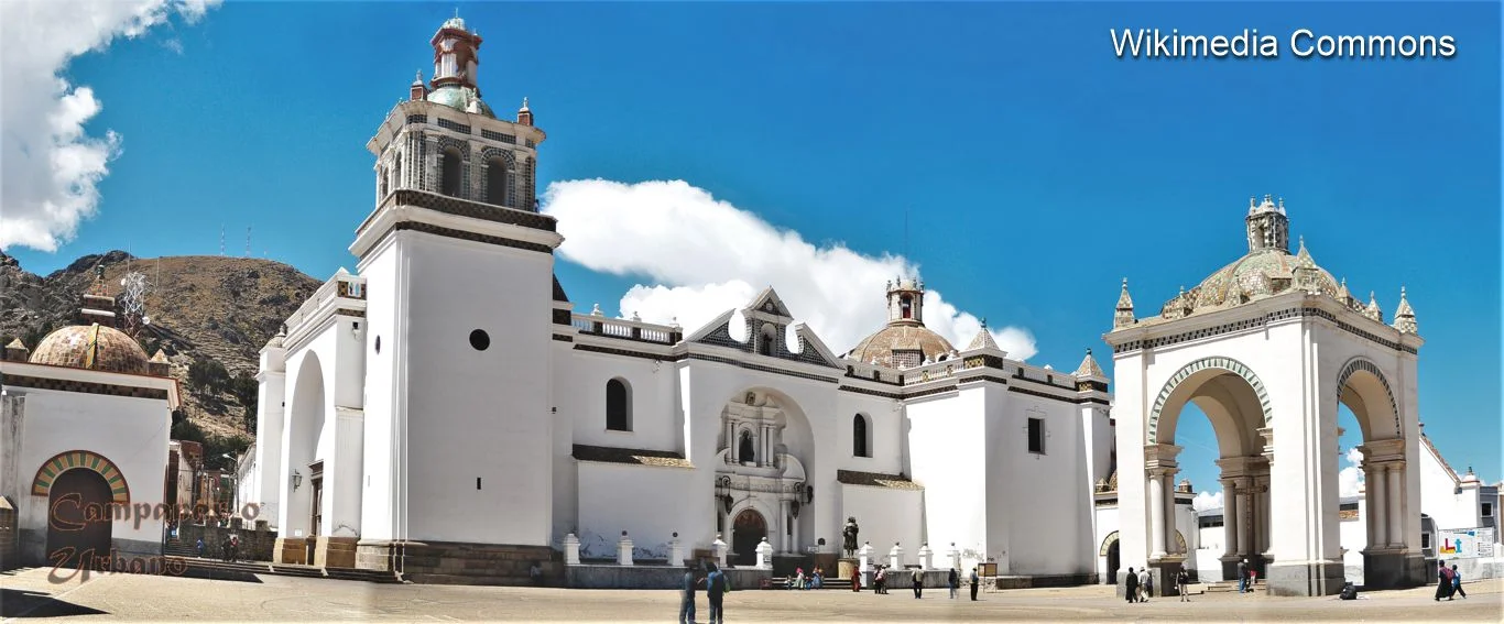 Basílica de la Virgen de la Candelaria de Copacabana, ubicada en la ciudad de Copacabana, provincia de Manco Capac, Departamento de La Paz, Bolivia