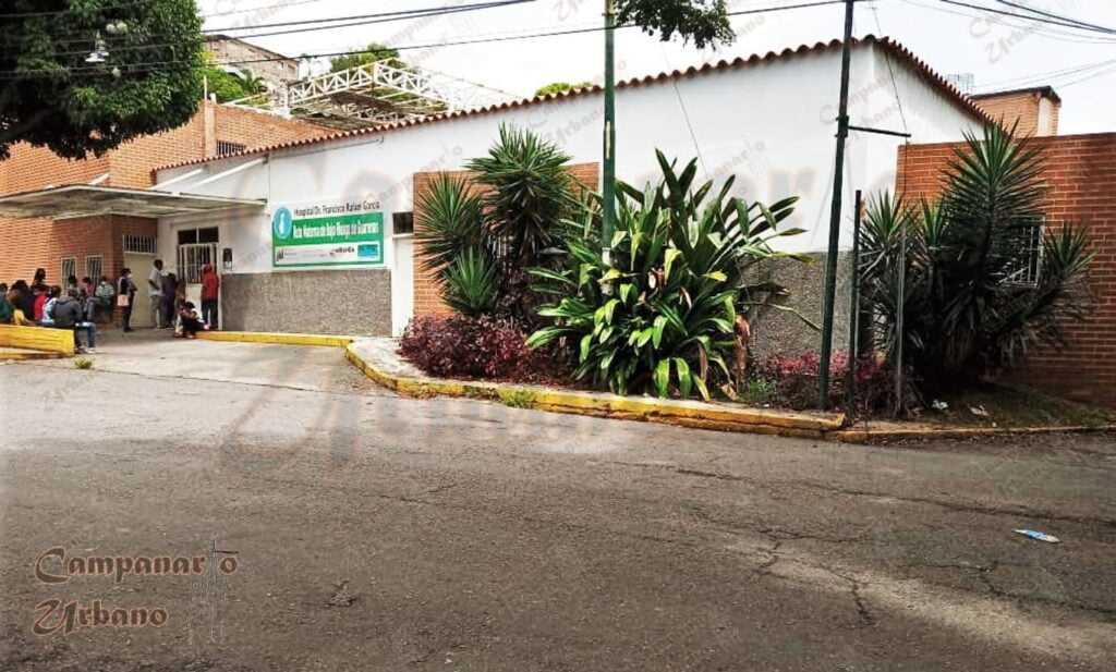 Hospital Dr. Francisco R. García, calle Ambrosio Plaza, Guarenas, año 2021.