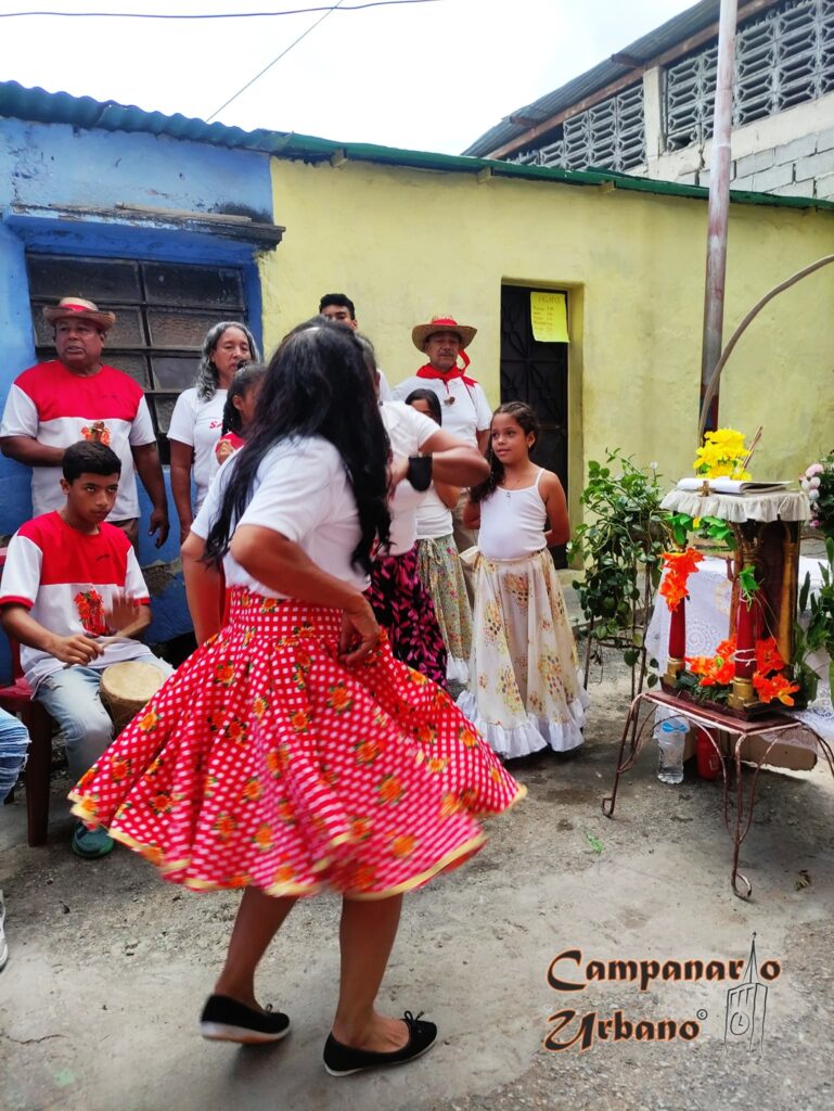 Parrandas de San Juan en el callejón La Pelota de Guarenas.