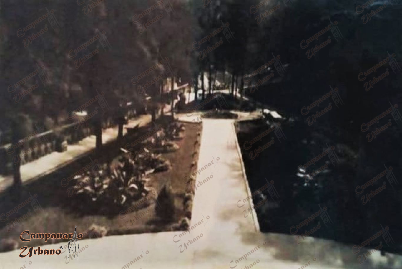 Plaza Régulo Fránquiz, Guarenas, 1936.