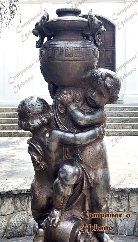 Los Amorcillos de Guarenas, Plaza la Candelaria.