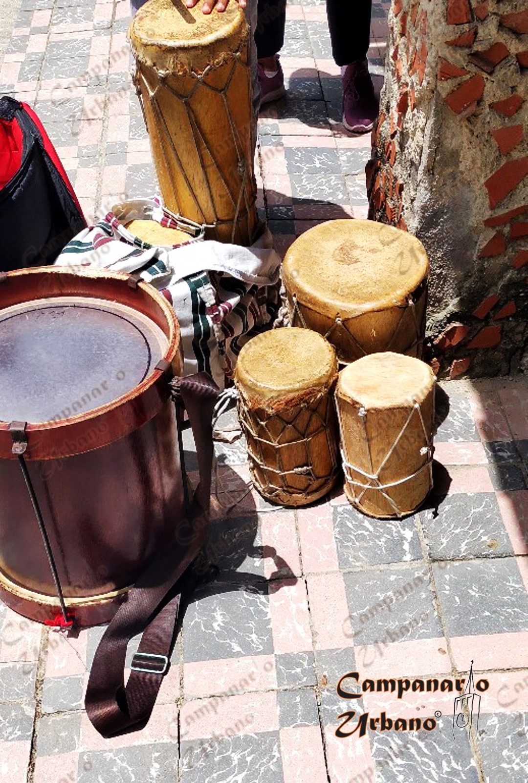 Tambores de San Juan en la Hacienda Casarapa de Guarenas. Fulía, tambor y promesa.